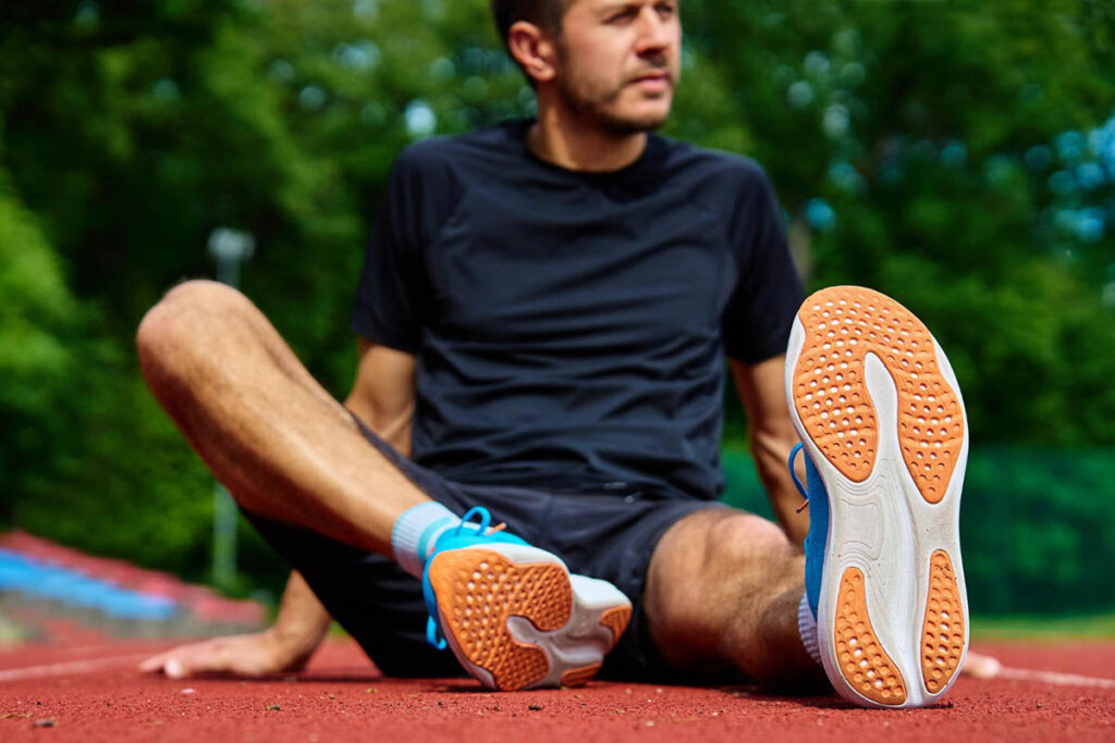 The Benefits of Proper Footwear for Runners: Maximizing Performance and Reducing Injury